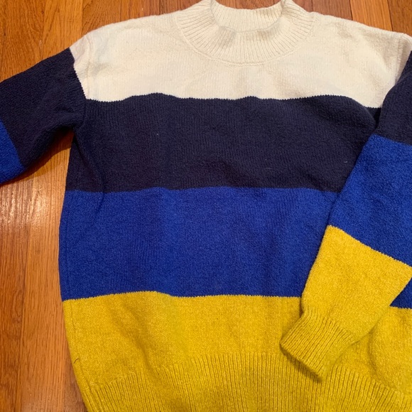 NWOT Old Navy Striped Crewneck Sweater - Picture 2 of 4